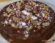 Новогодний шоколадный пирог с имбирными цукатами