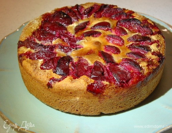 Пирог со сливами – 11 быстрых и вкусных рецептов