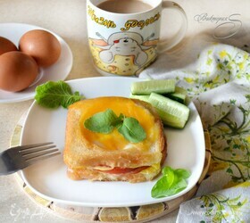 Тост к завтраку с яйцом