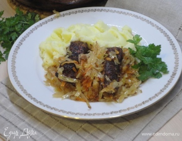 Бигус из квашеной капусты с копченой колбасой (пошаговый фото рецепт) - ВашВкус
