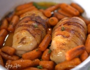 Фаршированные куриные грудки с беконом и морковью