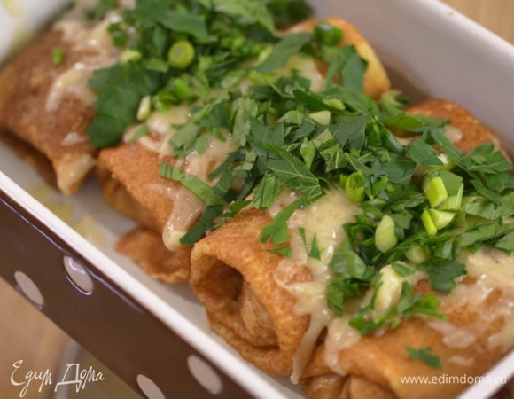 Блины с капустной начинкой, запеченные под сыром Блины с капустной начинкой, запеченные под сыром