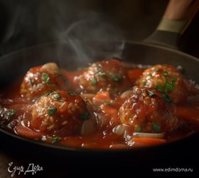 Тефтели с рисом на сковороде