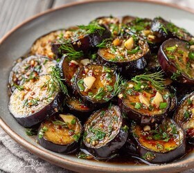 Маринованные баклажаны с чесноком и зеленью