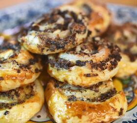 Улитки с грибами, шалотом и сливочным сыром Улитки с грибами, шалотом и сливочным сыром