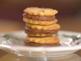 Песочное печенье с шоколадно-сливочным кремом