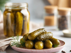 Огурцы по-французски