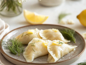 Вареники из трески с лимоном и укропом