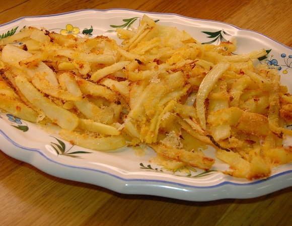 Чипсы из пастернака с сыром