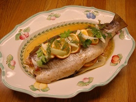 Форель с фенхелем, лимоном и польским соусом